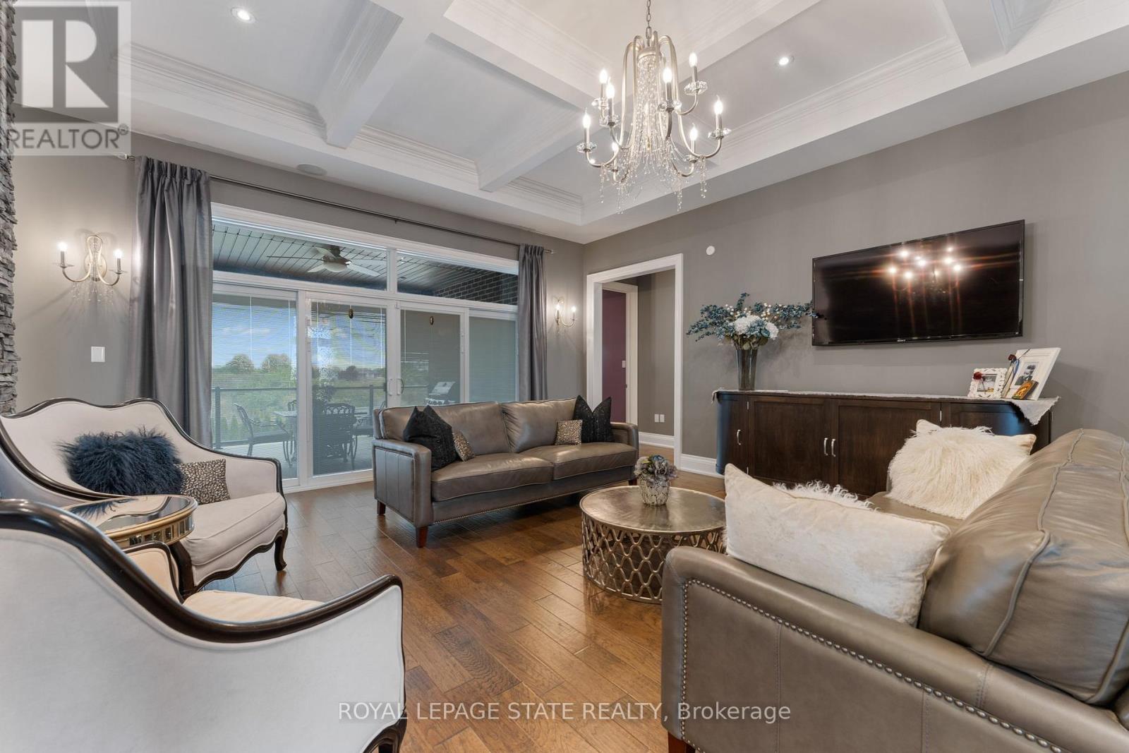 9848 Twenty Road W, Hamilton, Ontario  L0R 1W0 - Photo 9 - X12541152