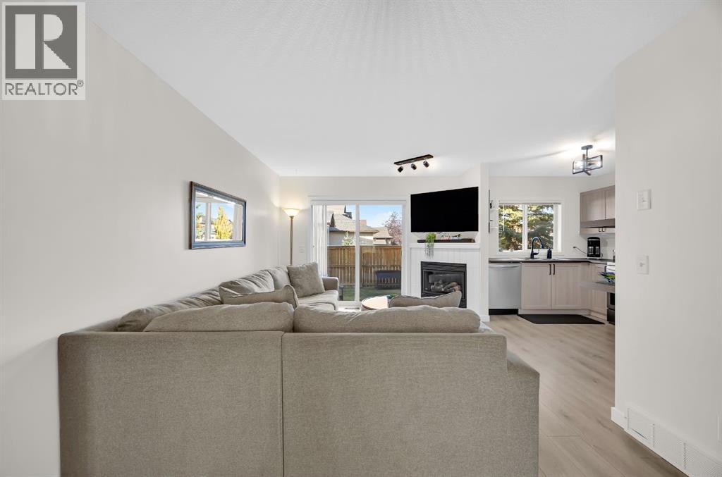 104 Stonemere Place, Chestermere, Alberta  T1X 1N1 - Photo 7 - A2263355