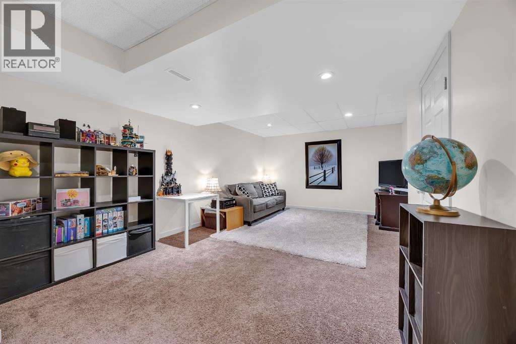 104 Stonemere Place, Chestermere, Alberta  T1X 1N1 - Photo 33 - A2263355