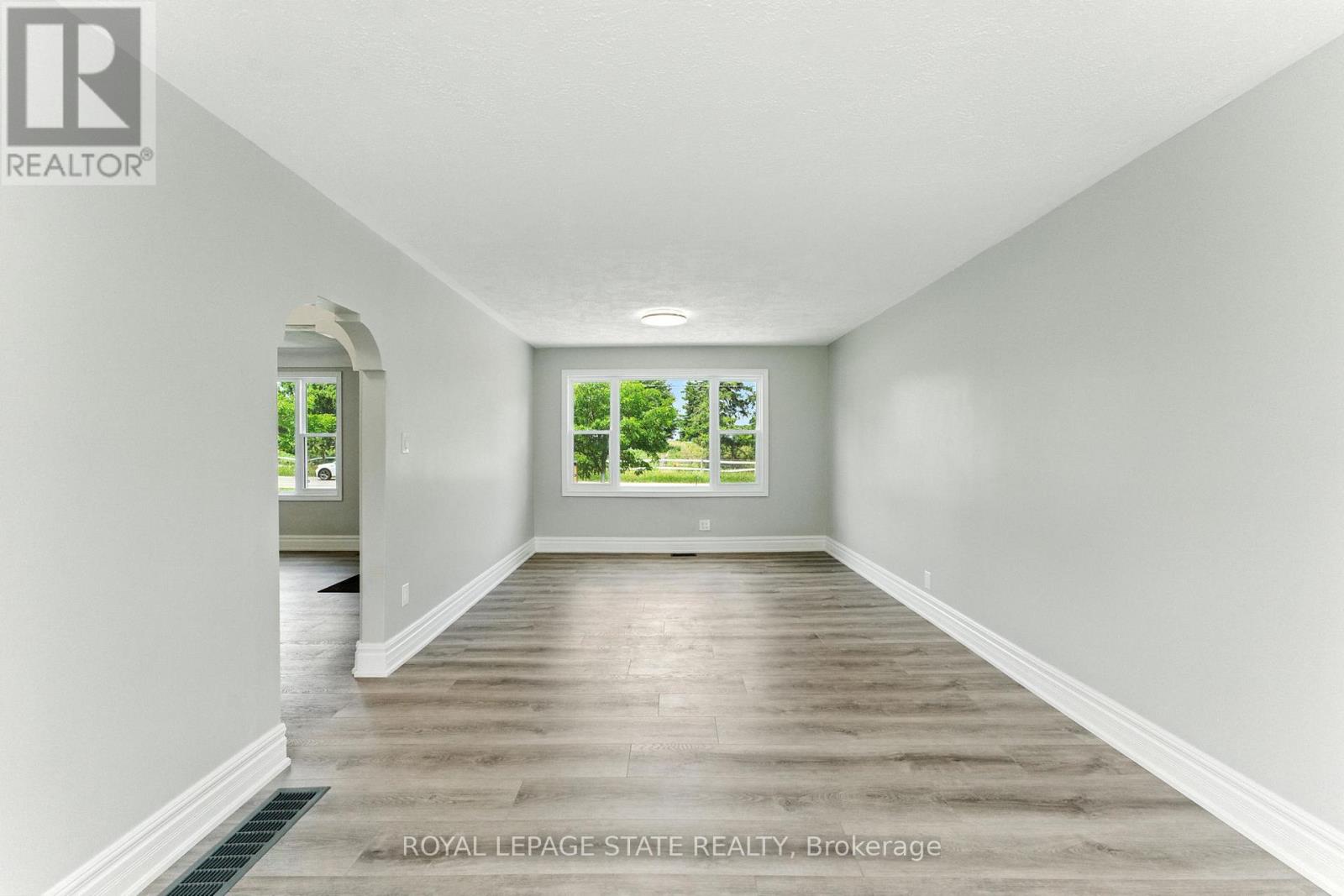 7185 Airport Road, Hamilton, Ontario  L0R 1W0 - Photo 16 - X12541172