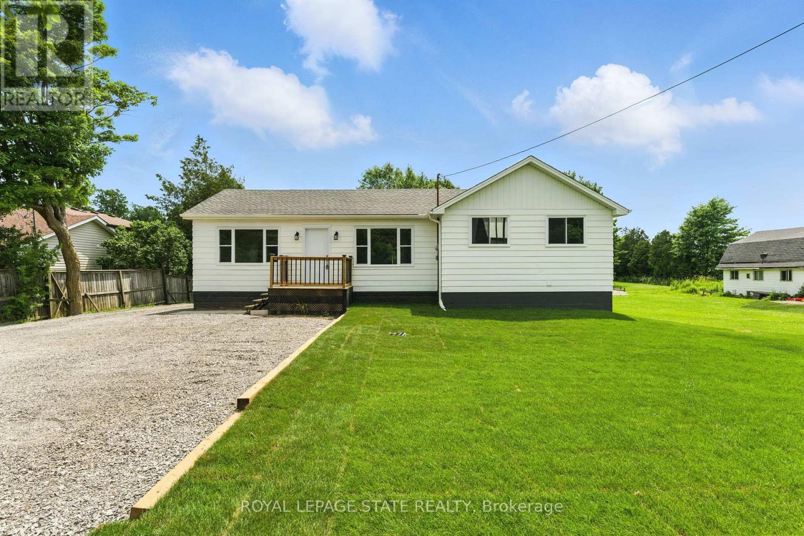 7185 Airport Road, Hamilton, Ontario  L0R 1W0 - Photo 2 - X12541172