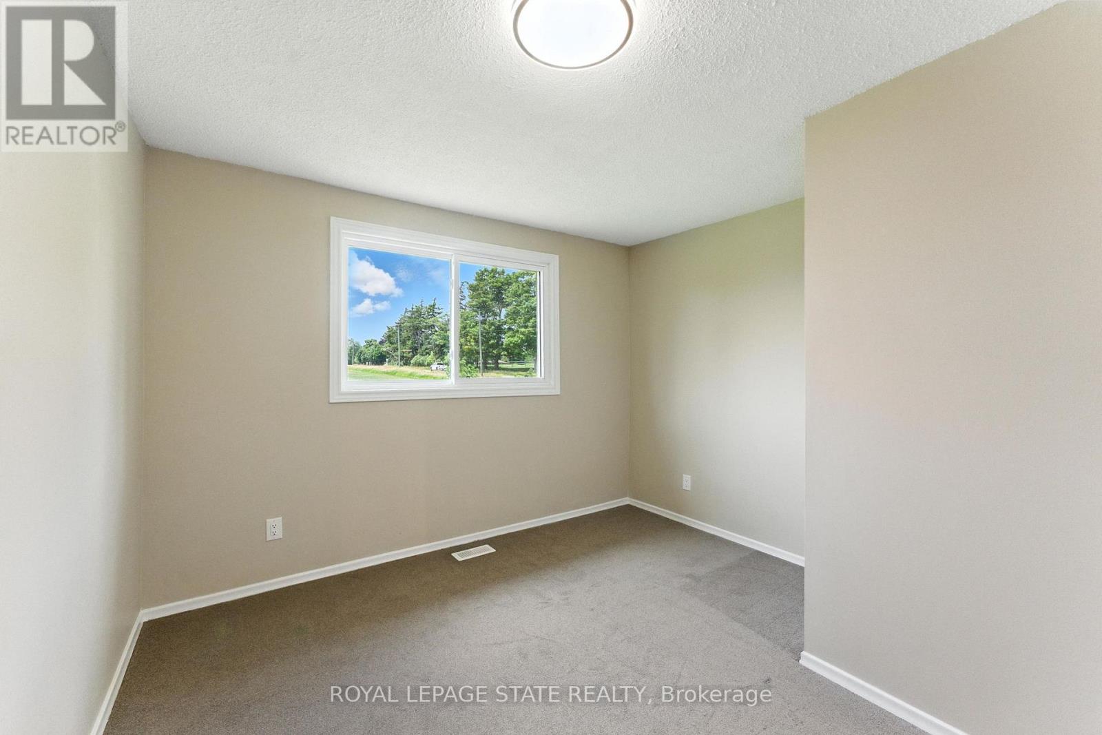 7185 Airport Road, Hamilton, Ontario  L0R 1W0 - Photo 21 - X12541172