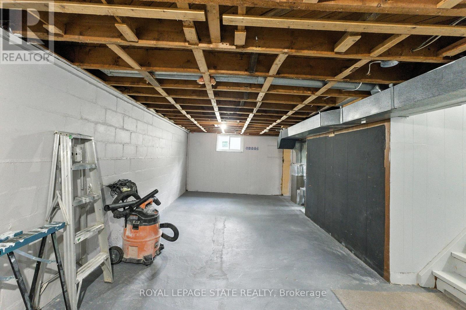 7185 Airport Road, Hamilton, Ontario  L0R 1W0 - Photo 35 - X12541172