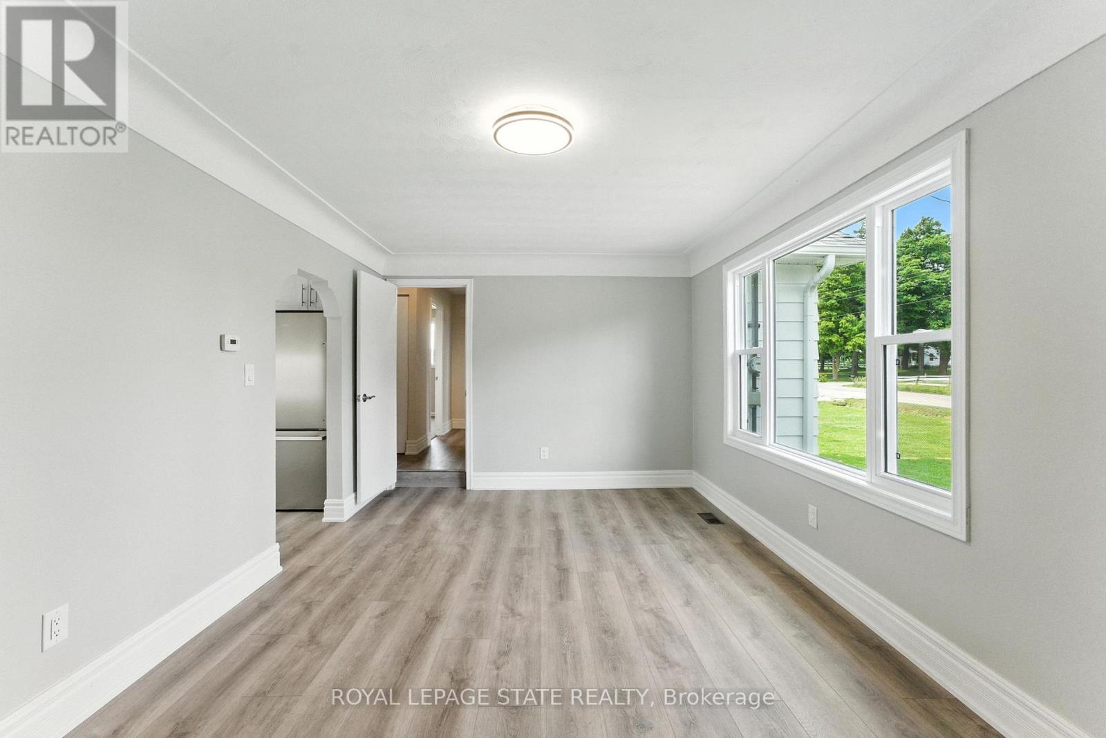 7185 Airport Road, Hamilton, Ontario  L0R 1W0 - Photo 8 - X12541172