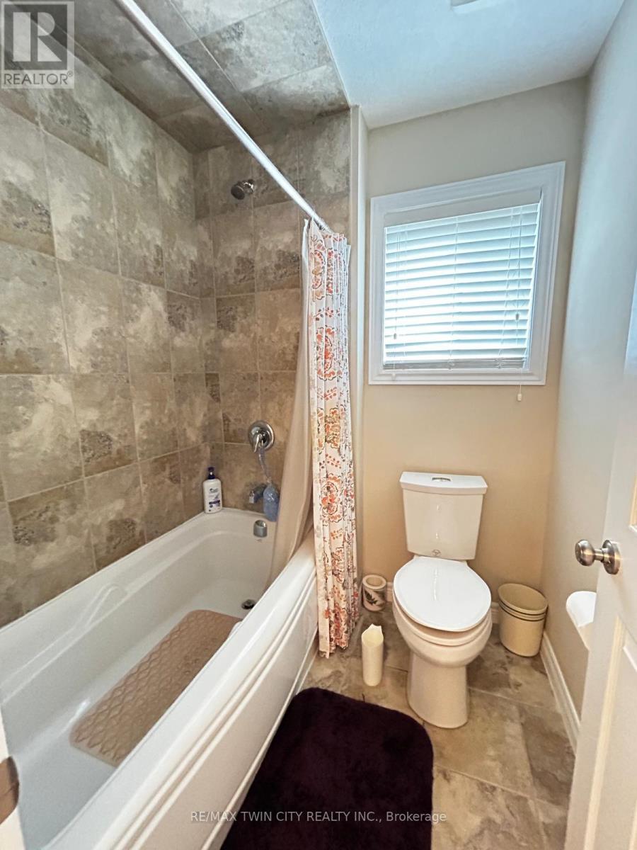 722 Sundew Drive, Waterloo, Ontario  N2V 0C4 - Photo 20 - X12541176