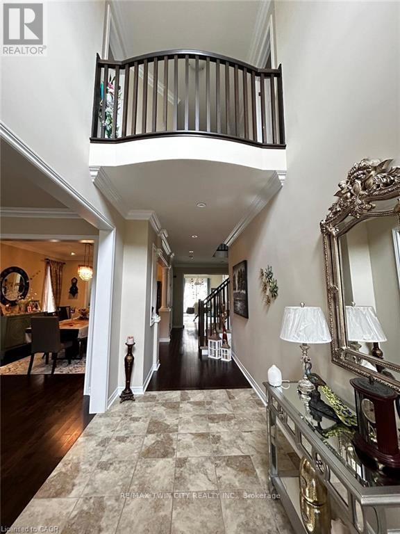 722 Sundew Drive, Waterloo, Ontario  N2V 0C4 - Photo 4 - X12541176