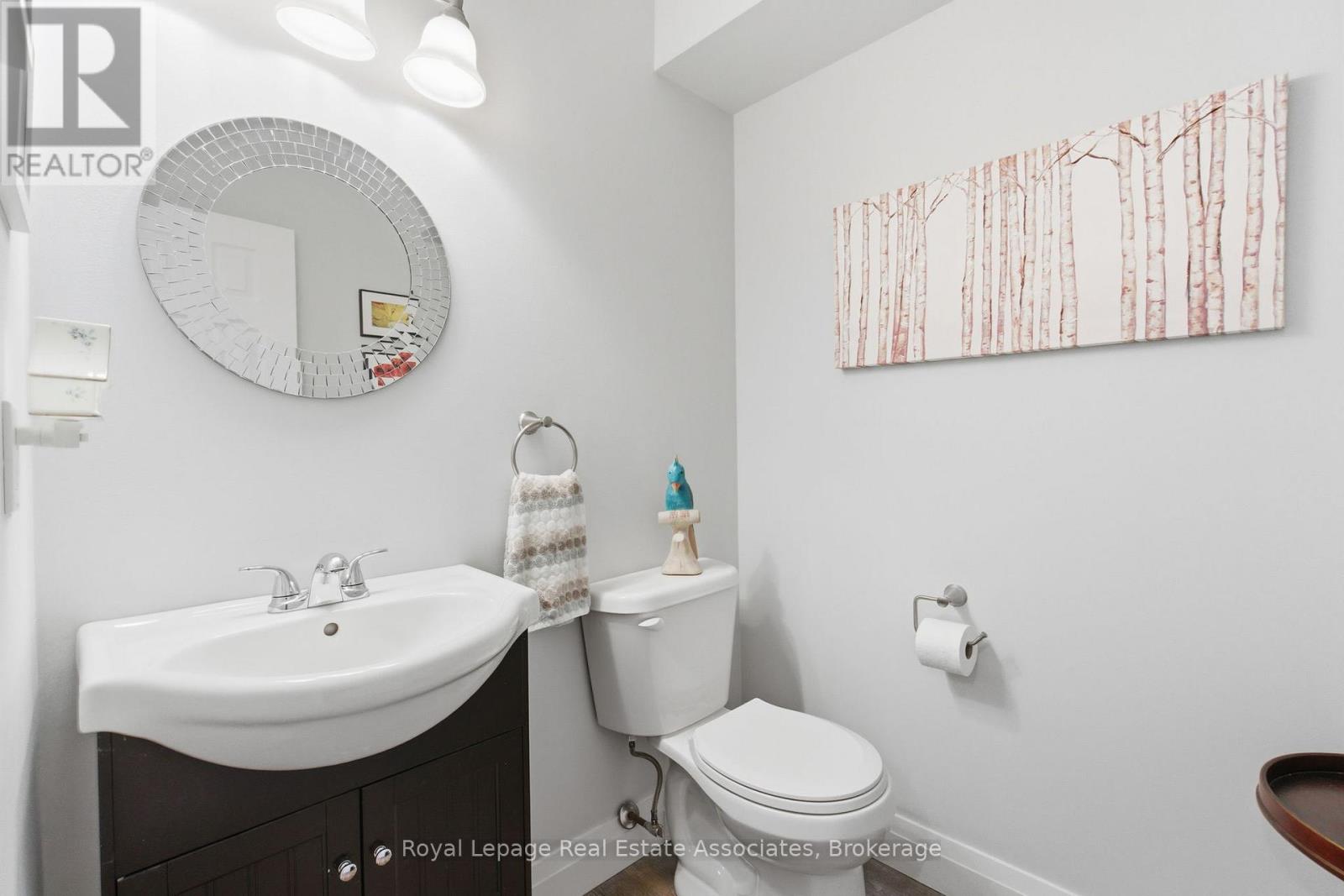 68 Haskell Road, Cambridge, Ontario  N1P 1G7 - Photo 8 - X12541202