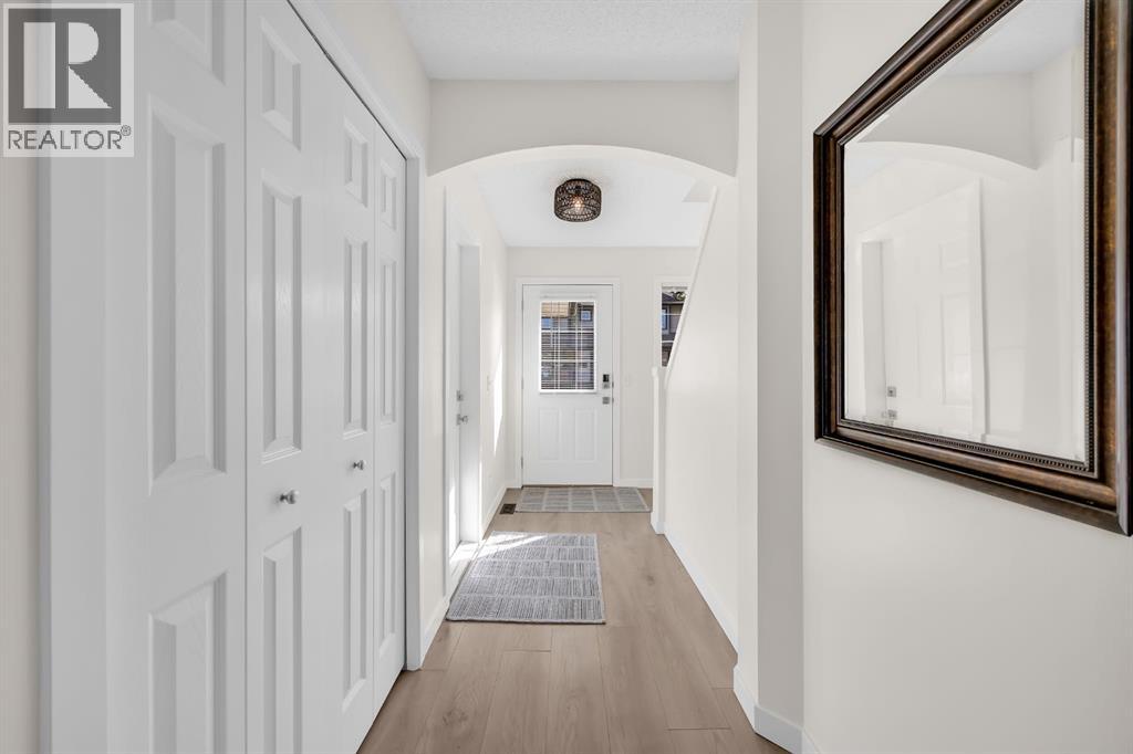 Property at 104 Stonemere Place image 4