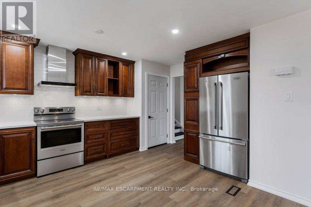 14 Orchard Crescent, Norfolk, Ontario  N0E 1Y0 - Photo 10 - X12541212