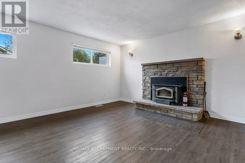 14 Orchard Crescent, Norfolk, Ontario  N0E 1Y0 - Photo 19 - X12541212