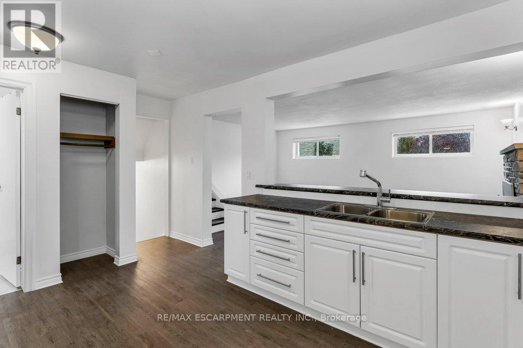 14 Orchard Crescent, Norfolk, Ontario  N0E 1Y0 - Photo 23 - X12541212