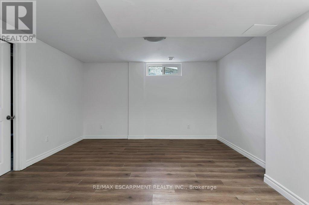 14 Orchard Crescent, Norfolk, Ontario  N0E 1Y0 - Photo 25 - X12541212