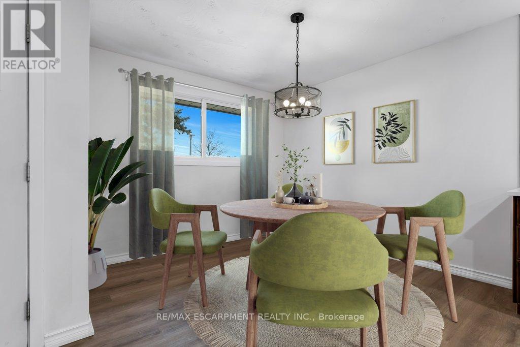 14 Orchard Crescent, Norfolk, Ontario  N0E 1Y0 - Photo 7 - X12541212