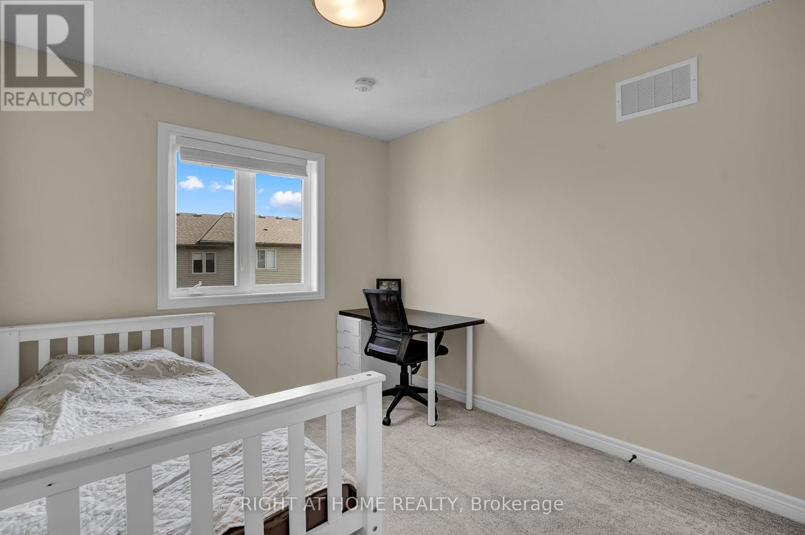 91 Beasley Grove, Hamilton, Ontario  L9K 0J7 - Photo 19 - X12541366