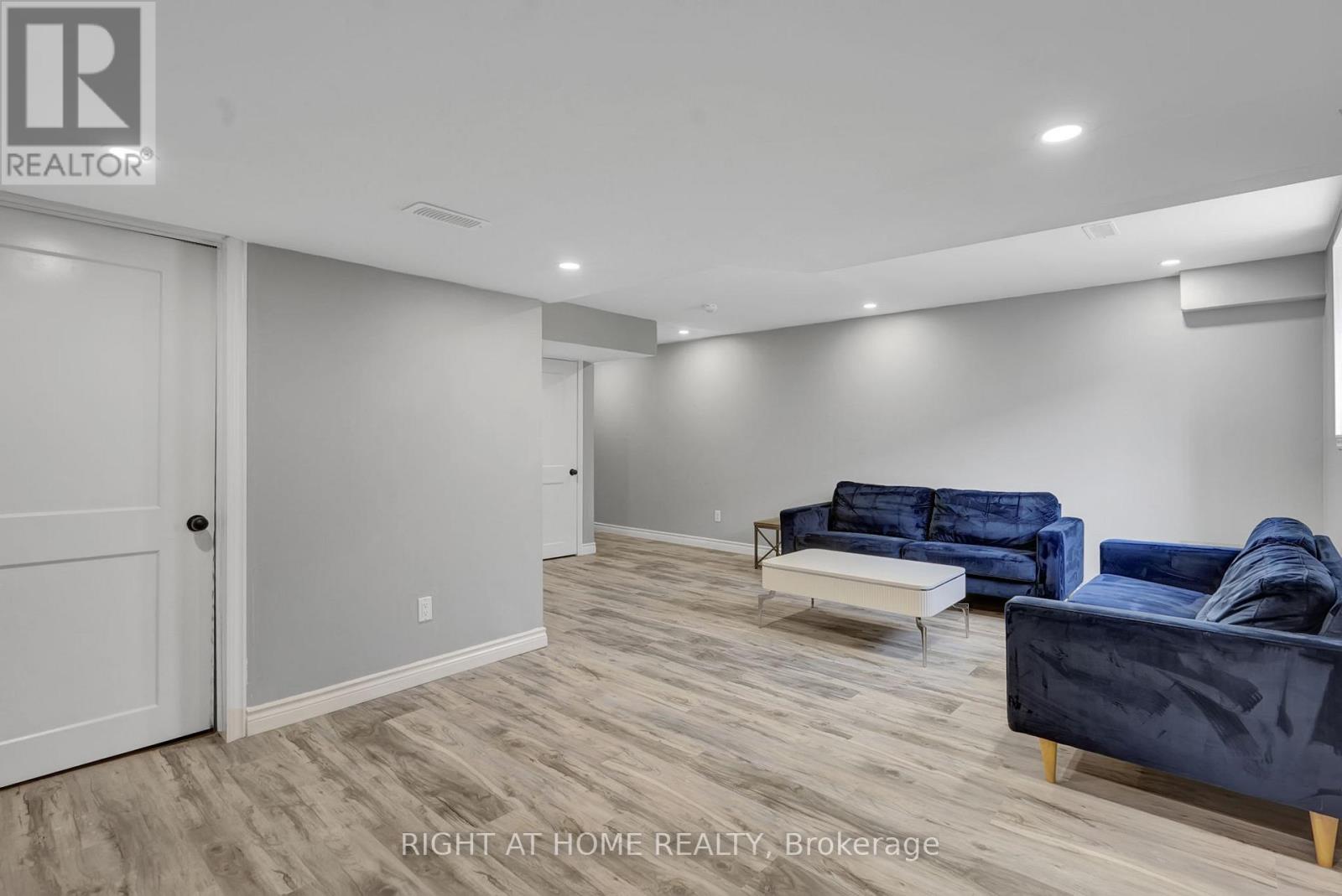 91 Beasley Grove, Hamilton, Ontario  L9K 0J7 - Photo 34 - X12541366