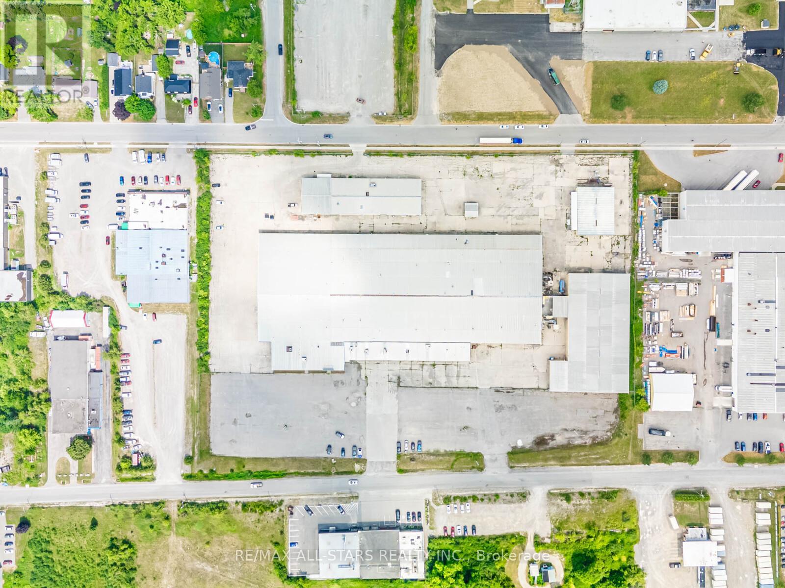 #1-2 - 70 MOUNT HOPE STREET, Kawartha Lakes, Ontario