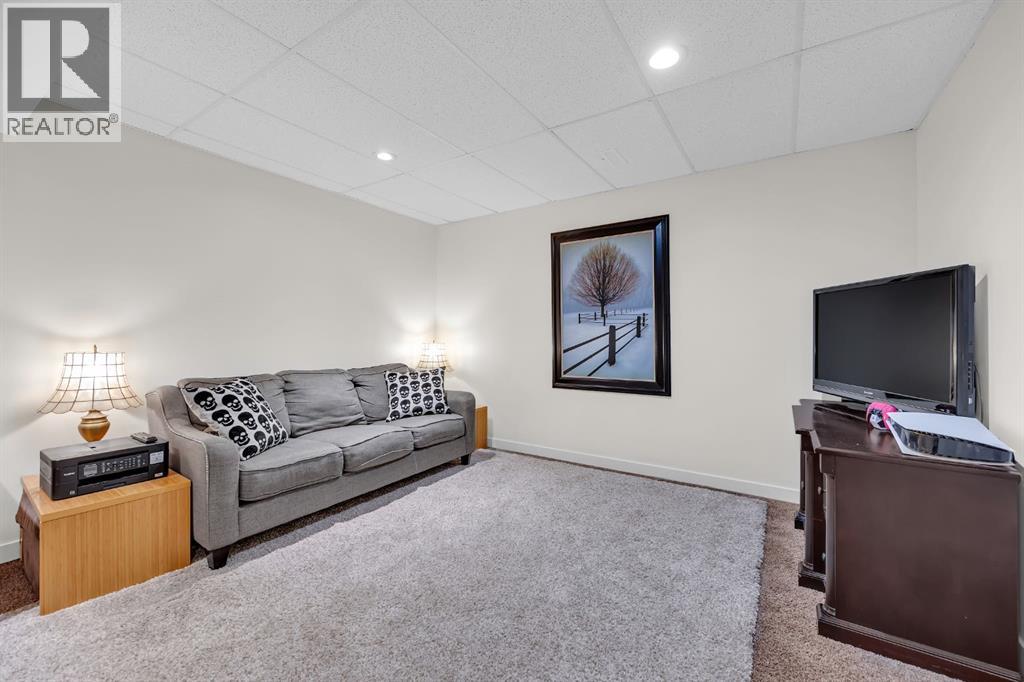 104 Stonemere Place, Chestermere, Alberta  T1X 1N1 - Photo 34 - A2263355