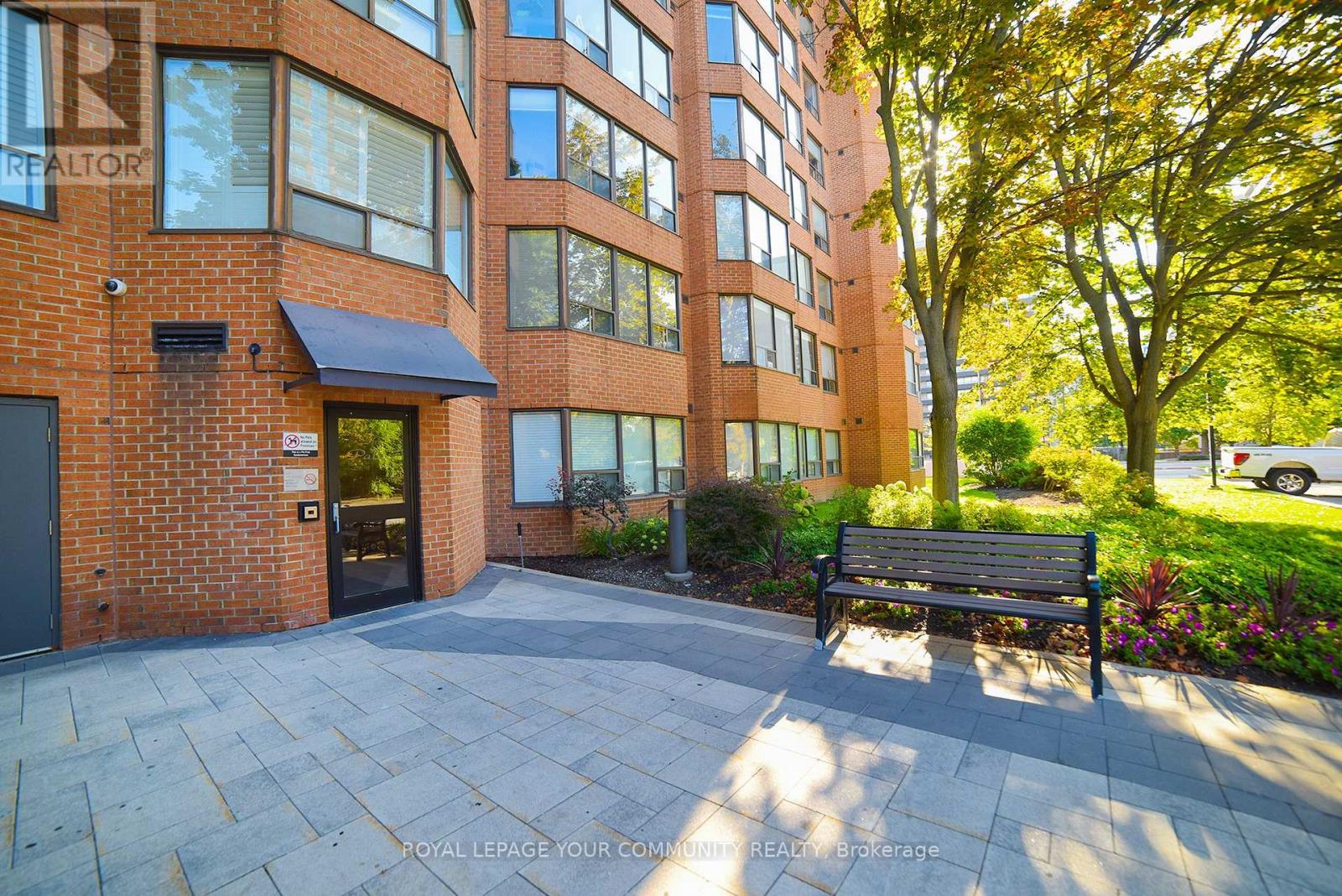 1507 - 1270 Maple Crossing Boulevard, Burlington, Ontario L7S 2J3 - Photo 37 - W12513768