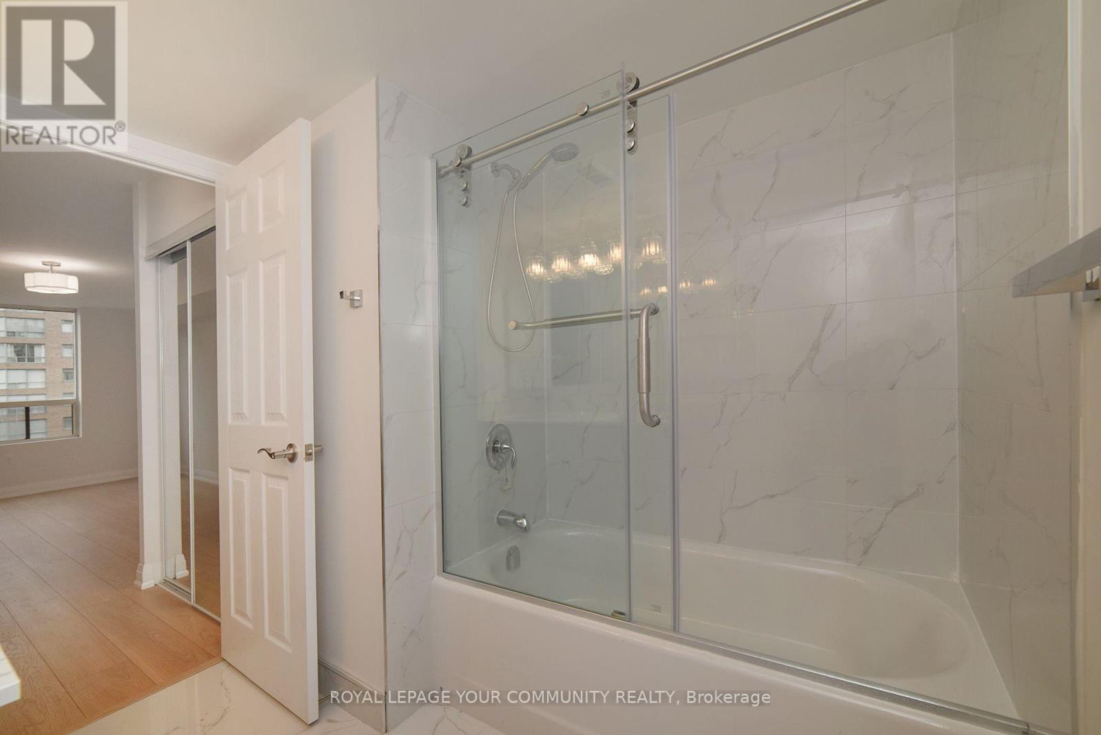 1507 - 1270 Maple Crossing Boulevard, Burlington, Ontario L7S 2J3 - Photo 26 - W12513768