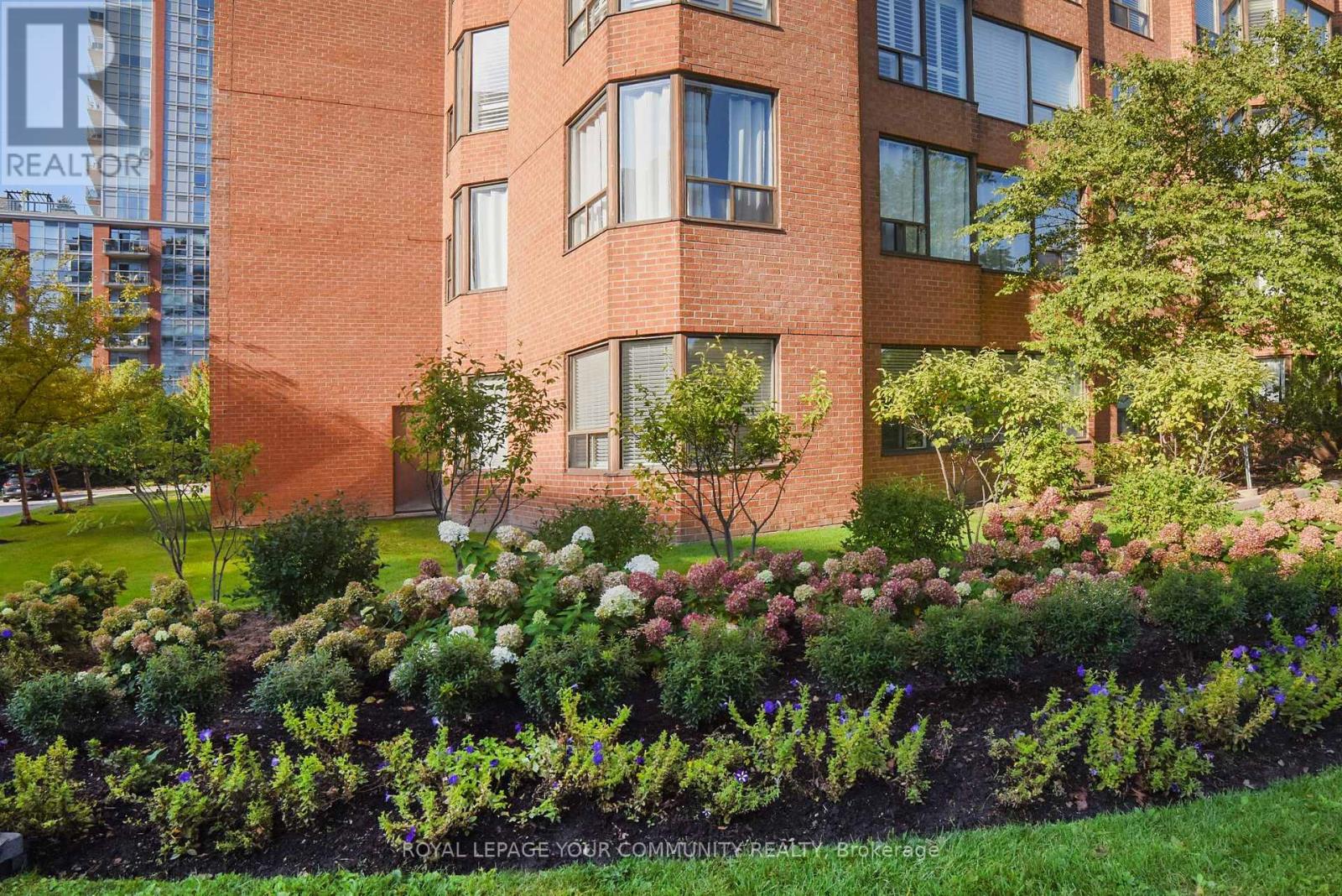 1507 - 1270 Maple Crossing Boulevard, Burlington, Ontario L7S 2J3 - Photo 38 - W12513768