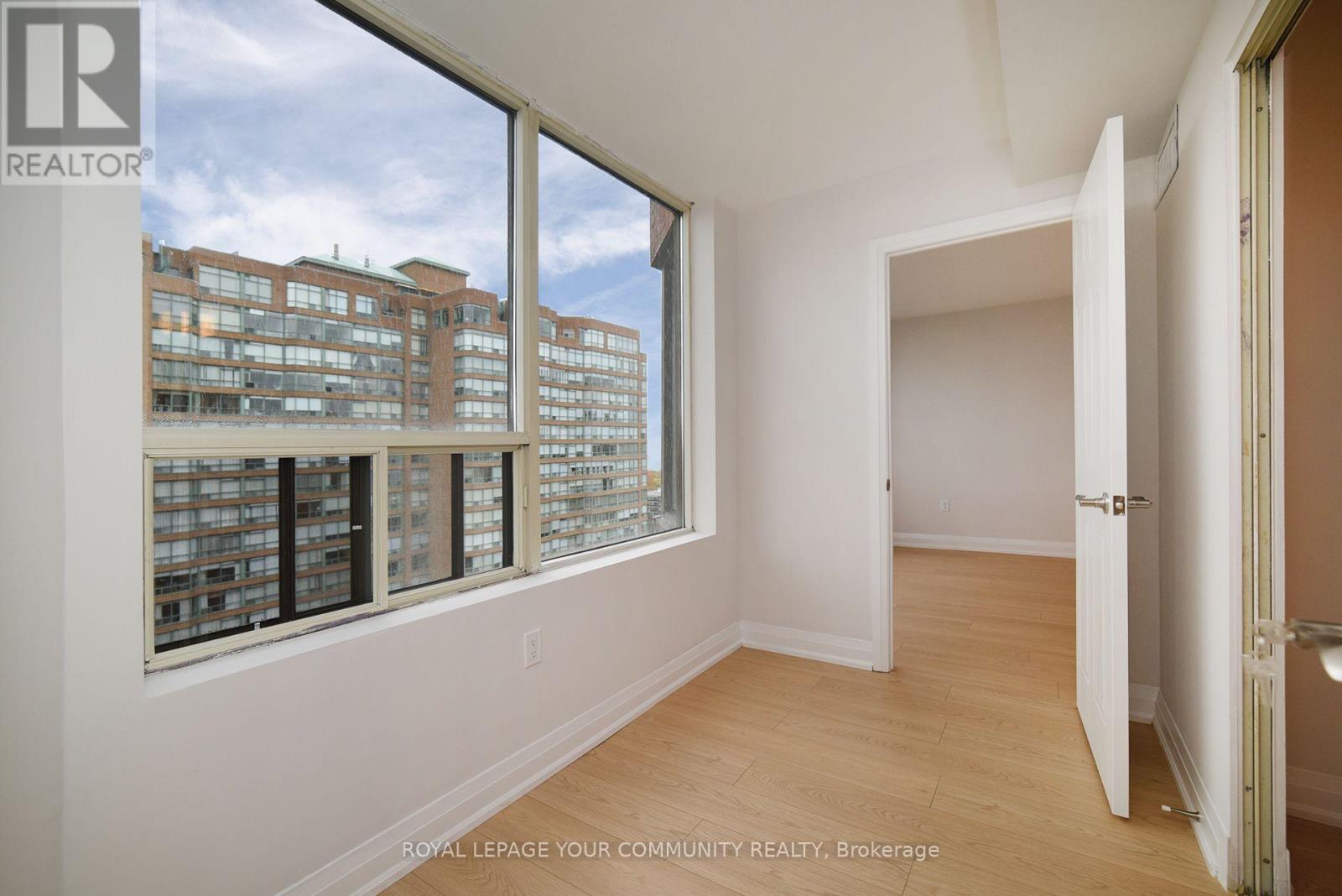 1507 - 1270 Maple Crossing Boulevard, Burlington, Ontario L7S 2J3 - Photo 27 - W12513768