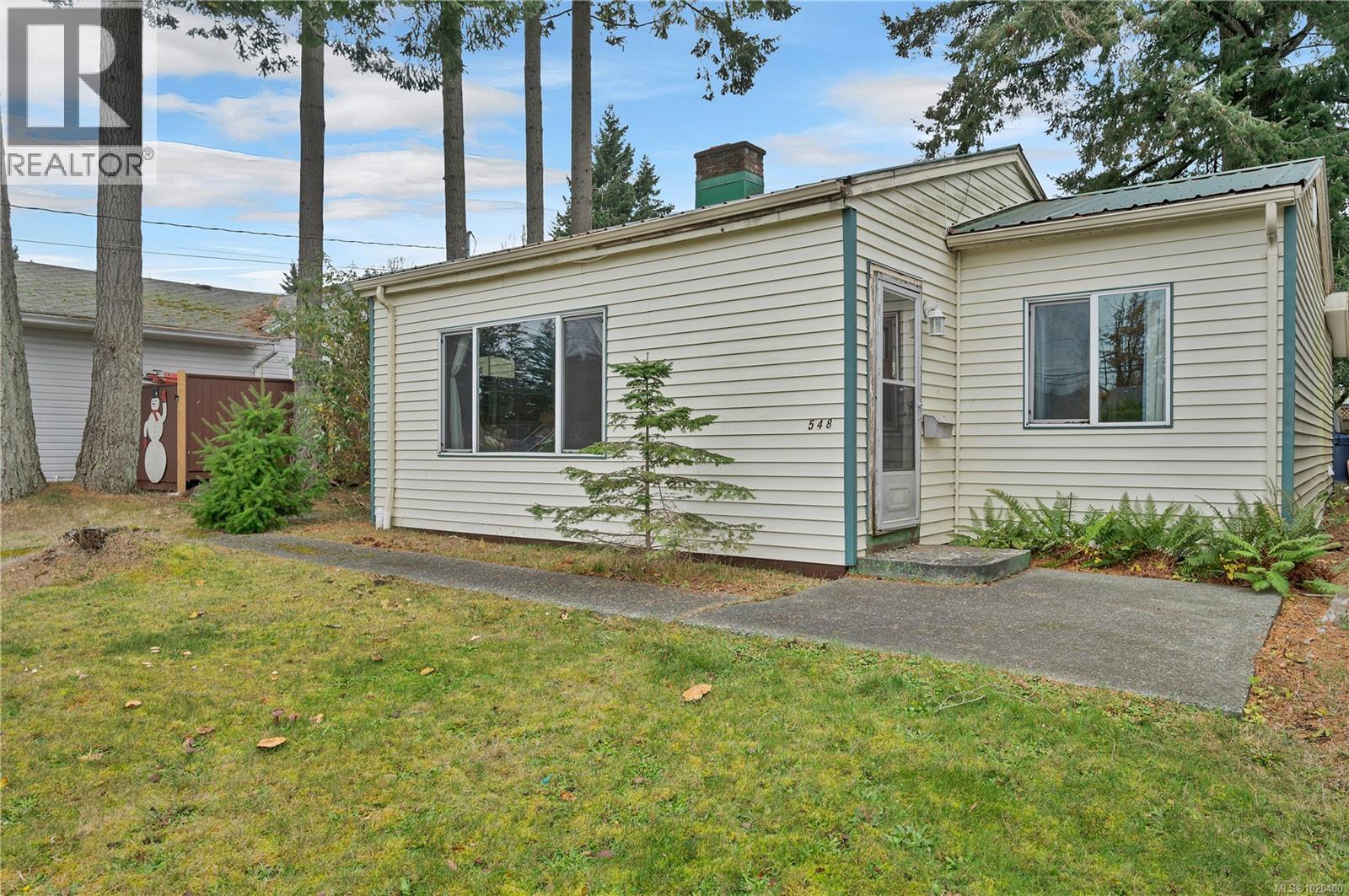 548 Birch St, Campbell River, British Columbia