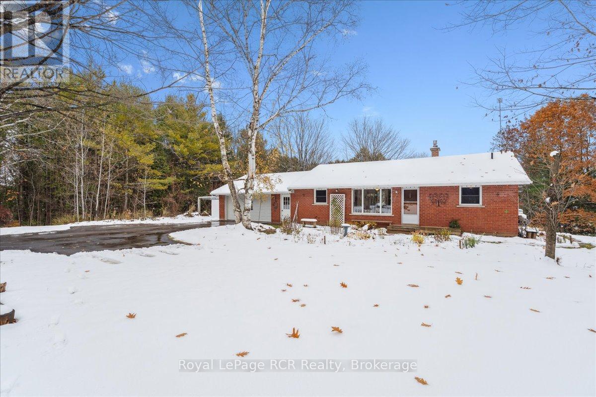 202-GORE-CRESCENT, Chatsworth