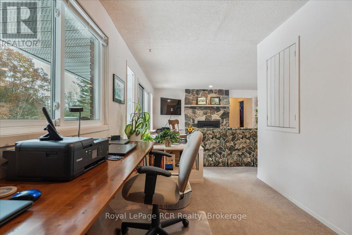 202 Gore Crescent, Chatsworth, Ontario  N0H 1G0 - Photo 18 - X12541548