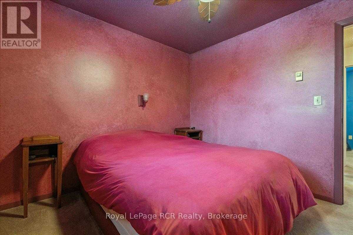 202 Gore Crescent, Chatsworth, Ontario  N0H 1G0 - Photo 24 - X12541548