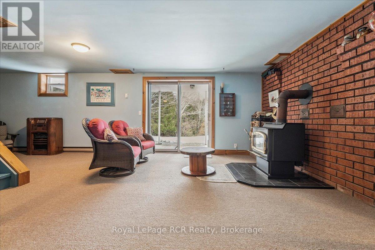 202 Gore Crescent, Chatsworth, Ontario  N0H 1G0 - Photo 30 - X12541548