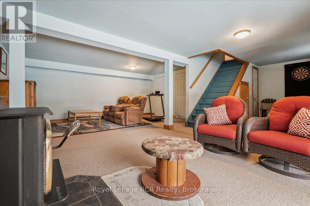 202 Gore Crescent, Chatsworth, Ontario  N0H 1G0 - Photo 31 - X12541548