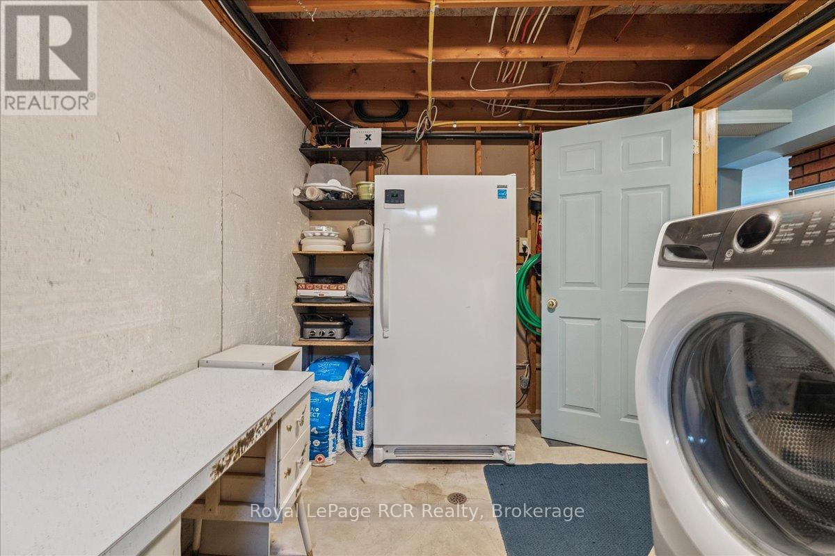 202 Gore Crescent, Chatsworth, Ontario  N0H 1G0 - Photo 39 - X12541548