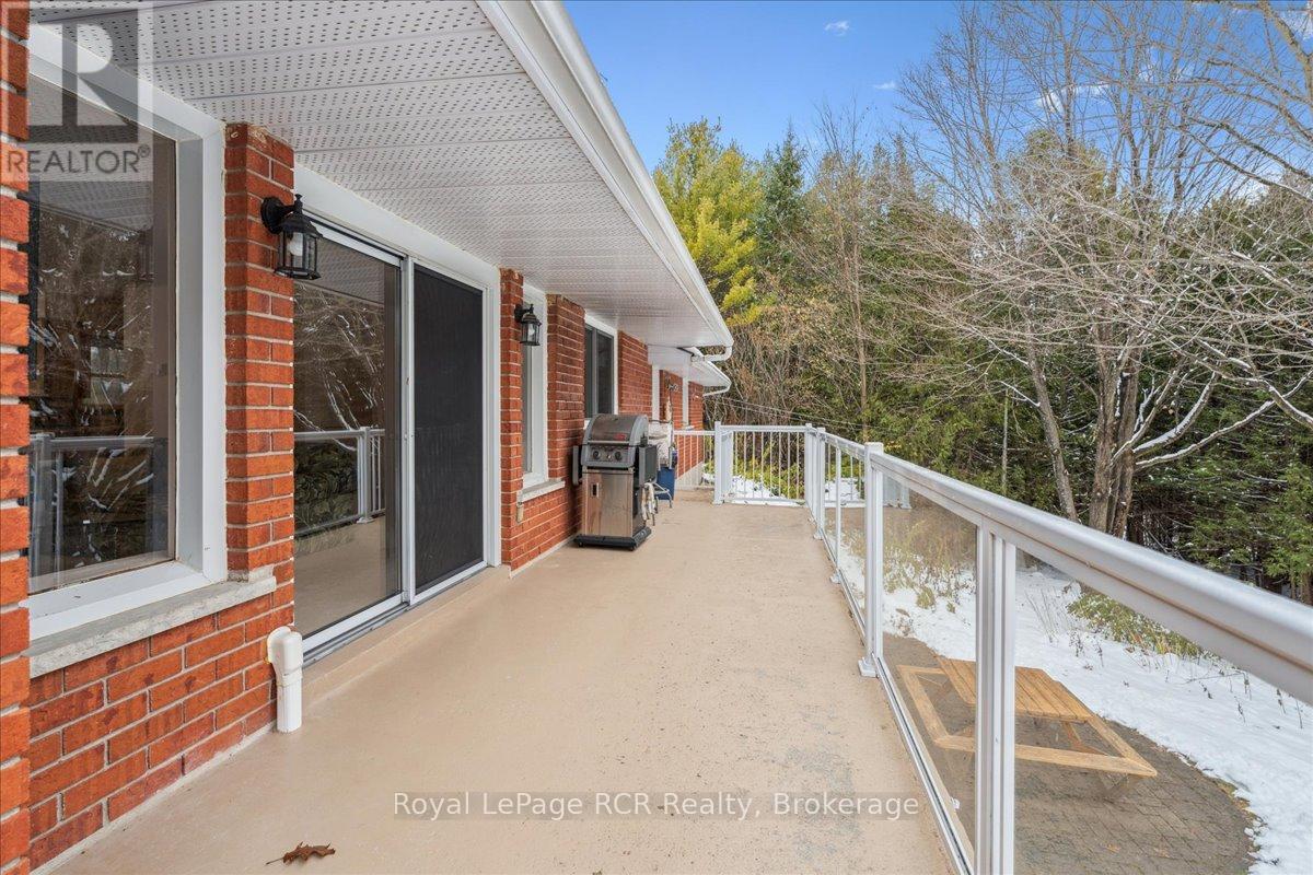 202 Gore Crescent, Chatsworth, Ontario  N0H 1G0 - Photo 40 - X12541548