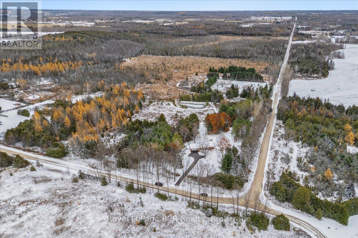 202 Gore Crescent, Chatsworth, Ontario  N0H 1G0 - Photo 48 - X12541548