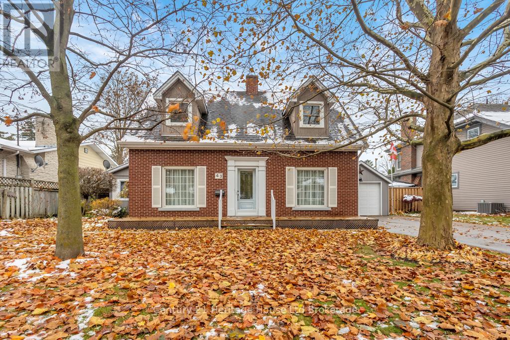 43 Concession Street E, Tillsonburg, Ontario N4G 1P2 - Photo 1 - X12541434