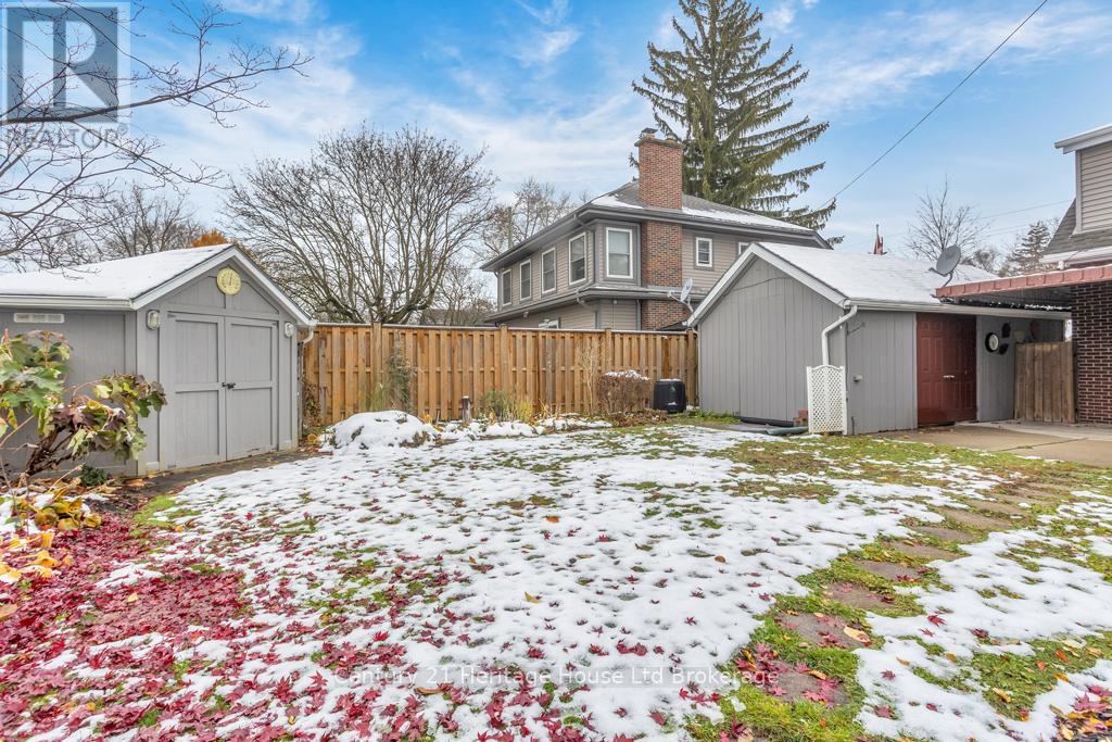 43 Concession Street E, Tillsonburg, Ontario N4G 1P2 - Photo 40 - X12541434