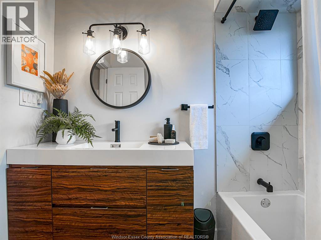 882 Westchester, Windsor, Ontario  N8S 3Y7 - Photo 28 - 25028718