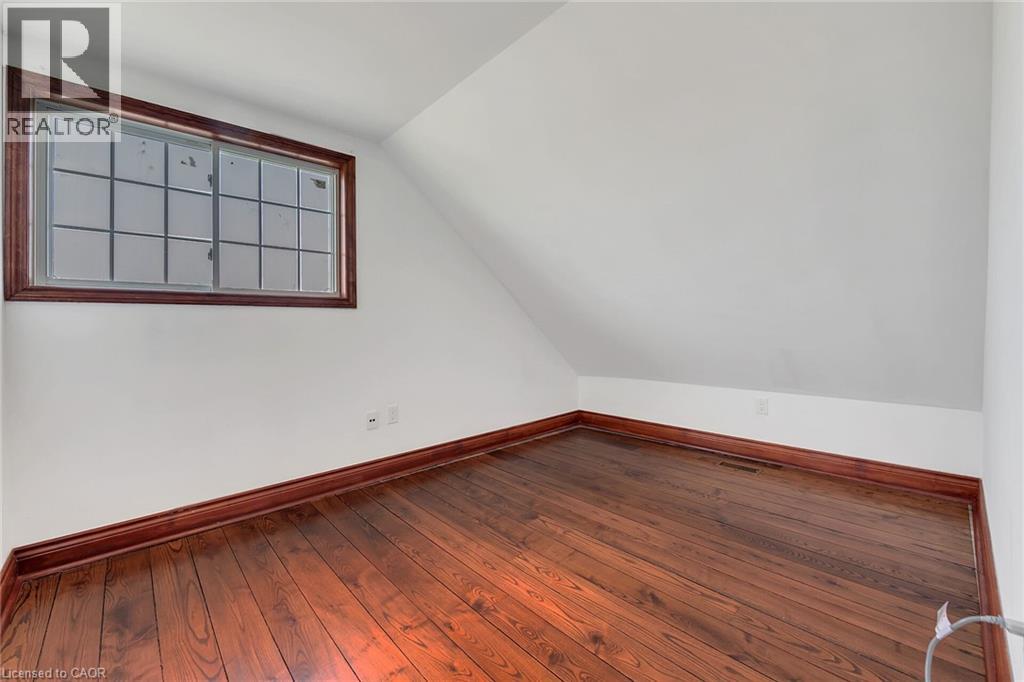 617 Eighth Road E, Stoney Creek, Ontario L8J 2X4 - Photo 38 - 40738064