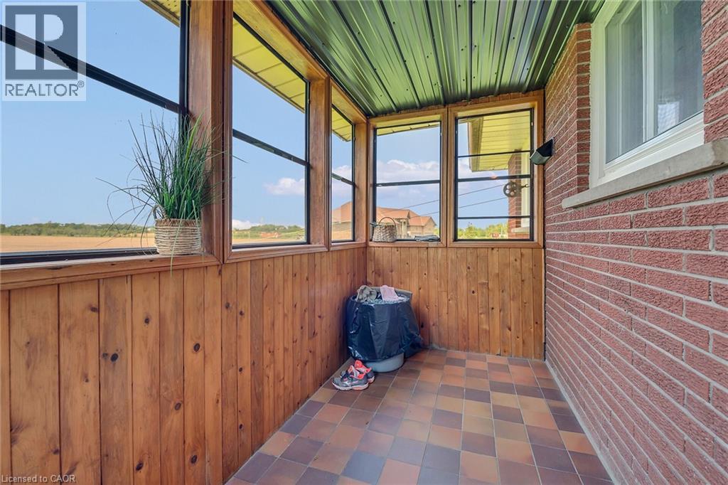 617 Eighth Road E, Stoney Creek, Ontario L8J 2X4 - Photo 24 - 40741363