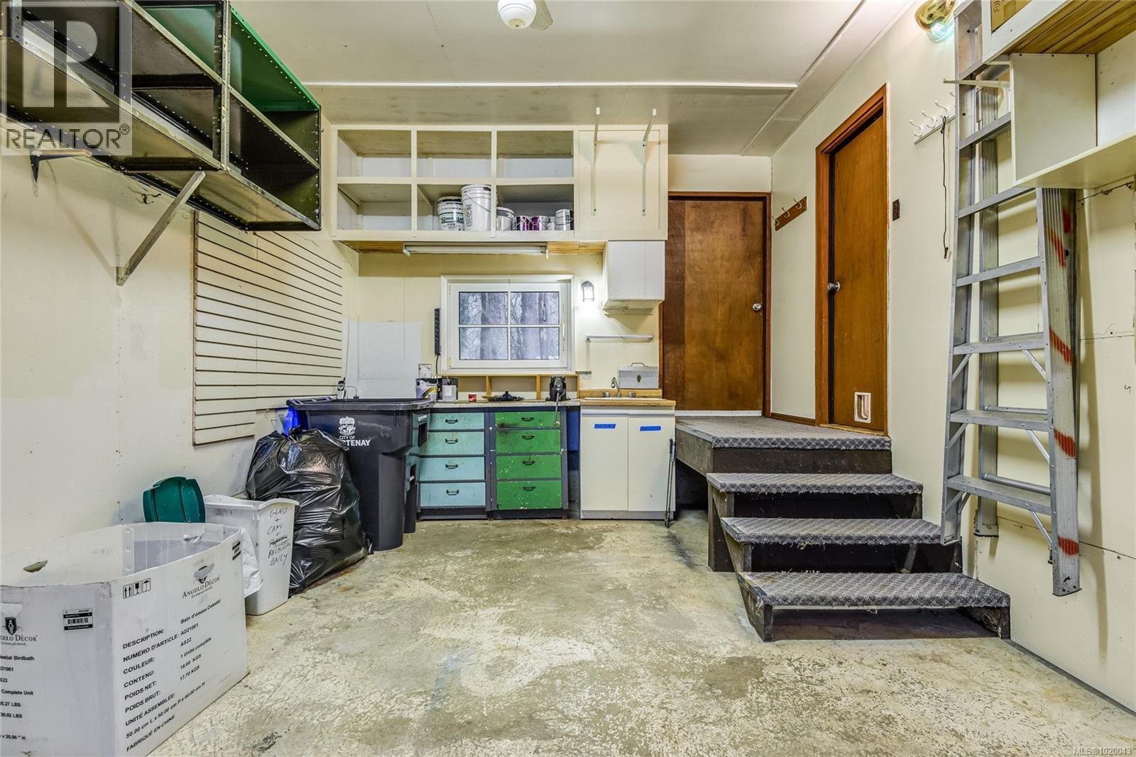 2245 Cousins Ave, Courtenay, British Columbia  V9N 3N6 - Photo 28 - 1020043