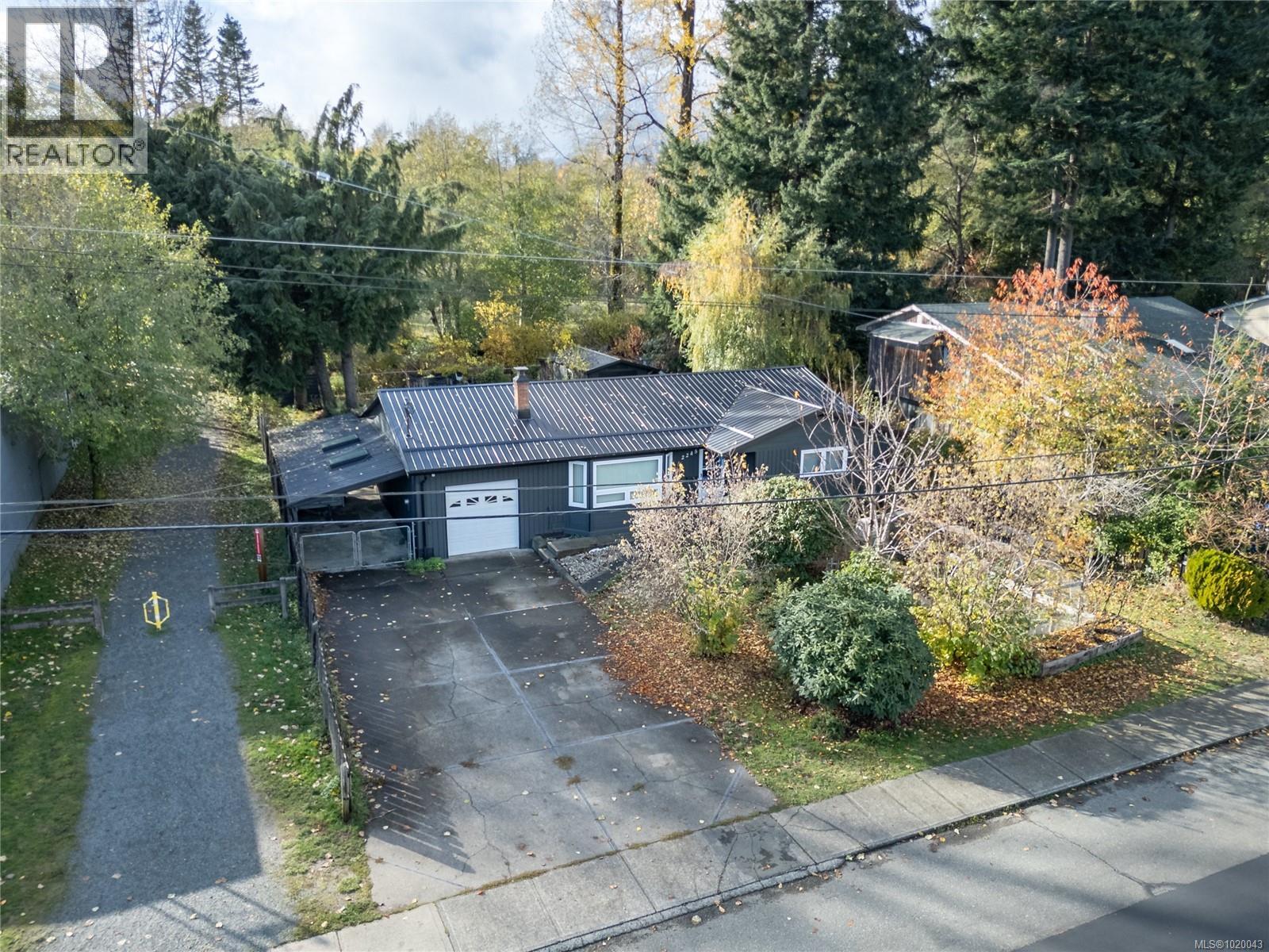 2245 Cousins Ave, Courtenay, British Columbia  V9N 3N6 - Photo 40 - 1020043