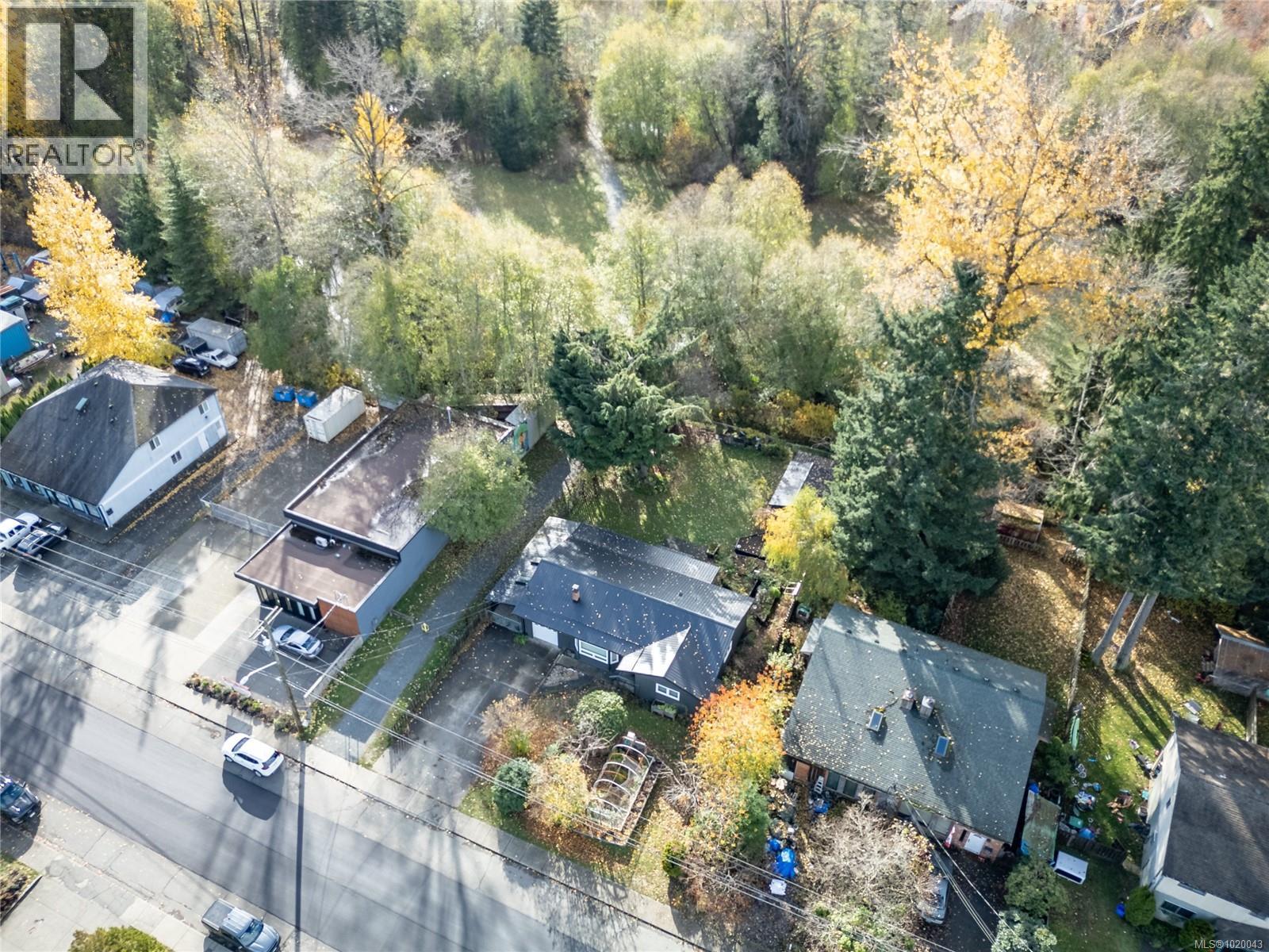 2245 Cousins Ave, Courtenay, British Columbia  V9N 3N6 - Photo 43 - 1020043