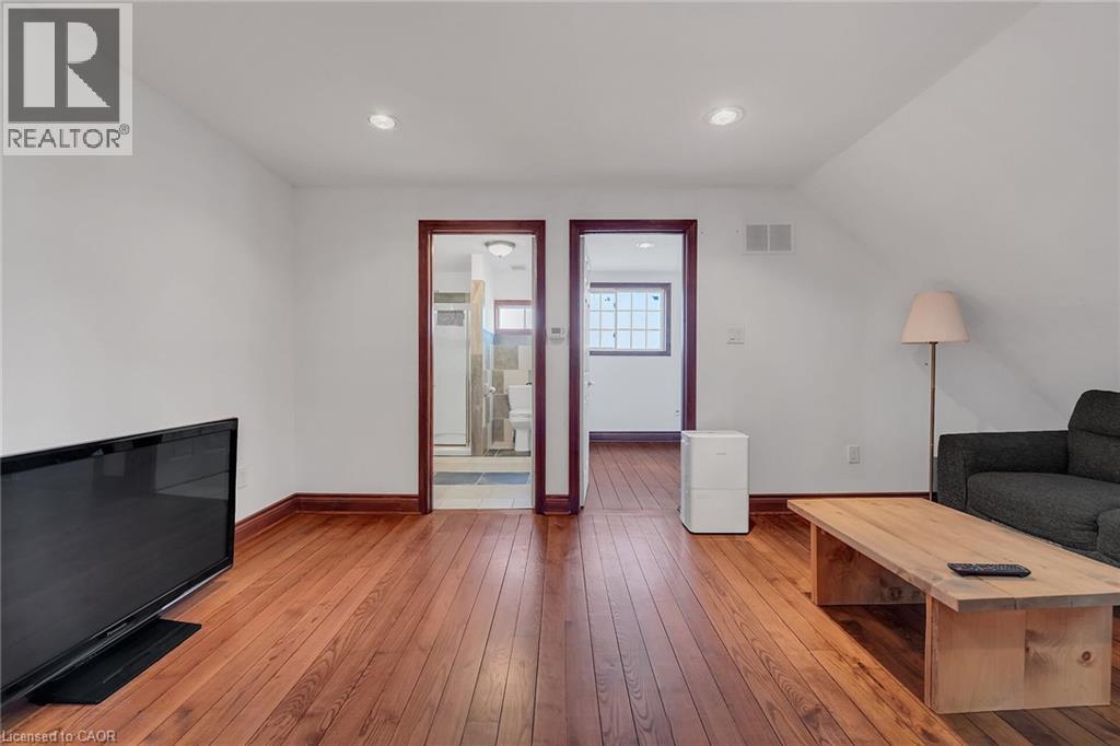 617 Eighth Road E, Stoney Creek, Ontario L8J 2X4 - Photo 35 - 40741363