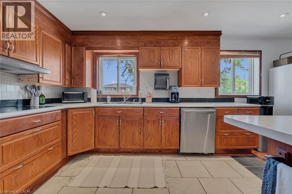 617 Eighth Road E, Stoney Creek, Ontario L8J 2X4 - Photo 27 - 40741363