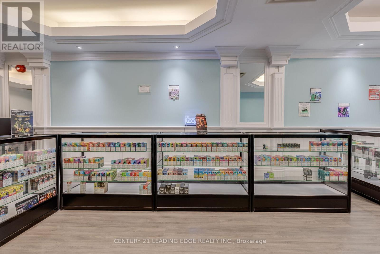 706 Pape Avenue, Toronto, Ontario  M4K 3S7 - Photo 5 - E12527648