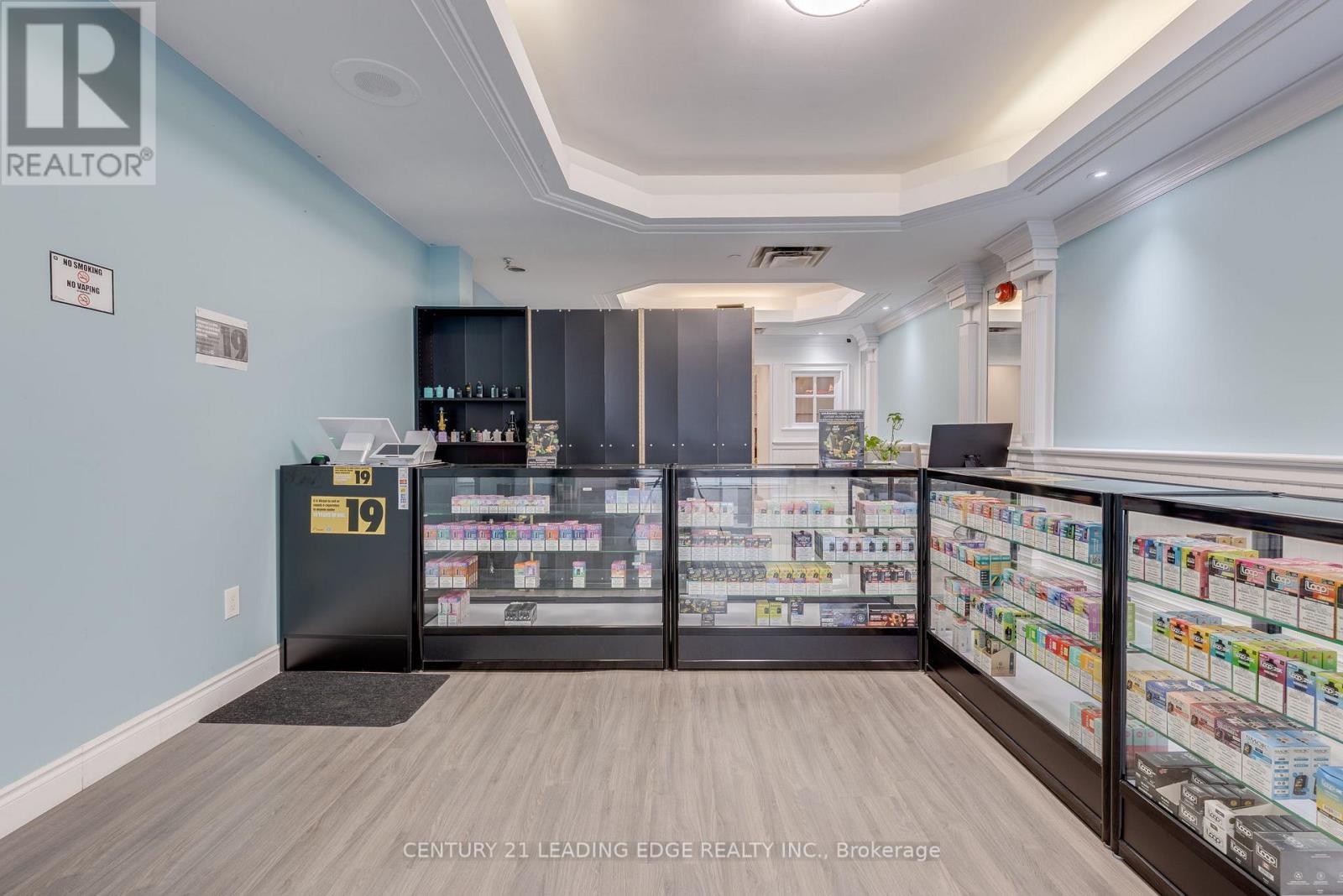 706 Pape Avenue, Toronto, Ontario  M4K 3S7 - Photo 6 - E12527648