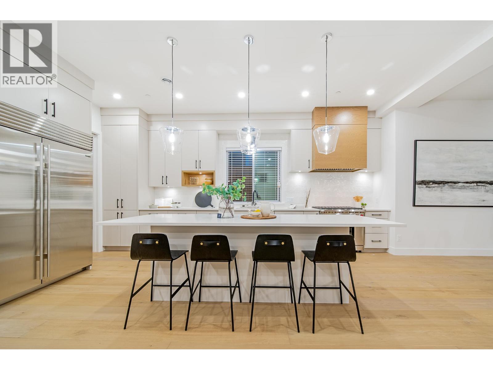 23A GLENMORE DRIVE, West Vancouver, British Columbia