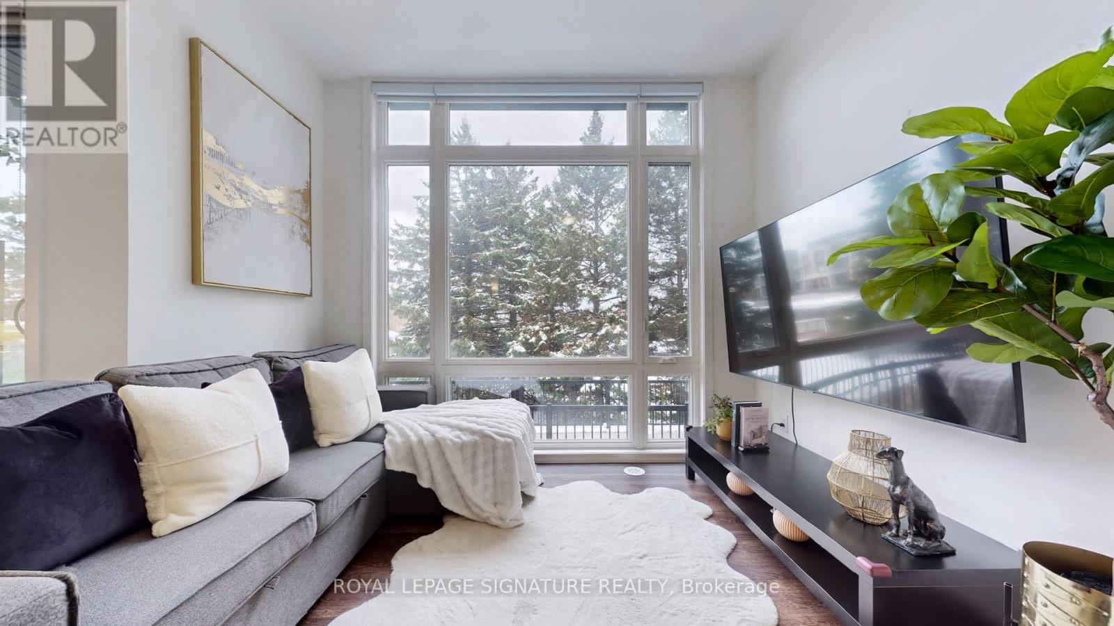 1517 - 11 David Eyer Road, Richmond Hill, Ontario  L4S 0N3 - Photo 3 - N12540284