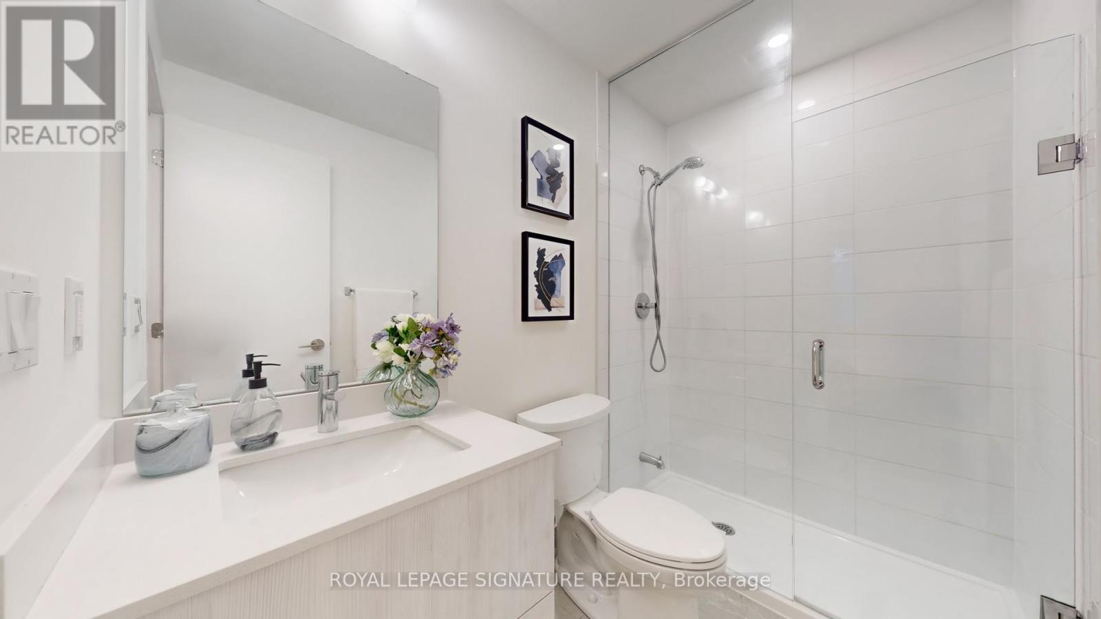 1517 - 11 David Eyer Road, Richmond Hill, Ontario  L4S 0N3 - Photo 10 - N12540284