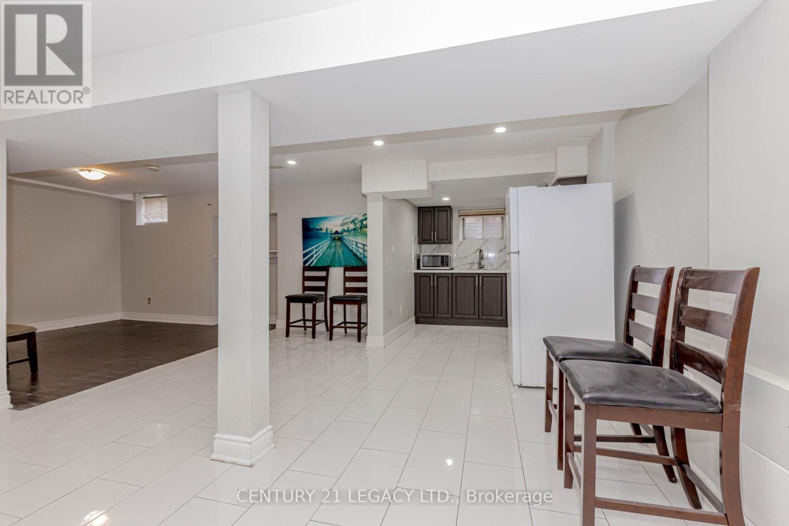 30 Diane Court, Brampton, Ontario  L6Y 3E2 - Photo 37 - W12477518